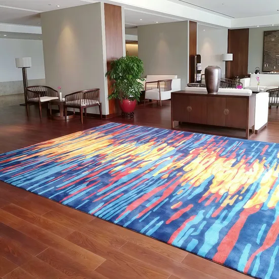 Tappeto runner trapuntato a mano